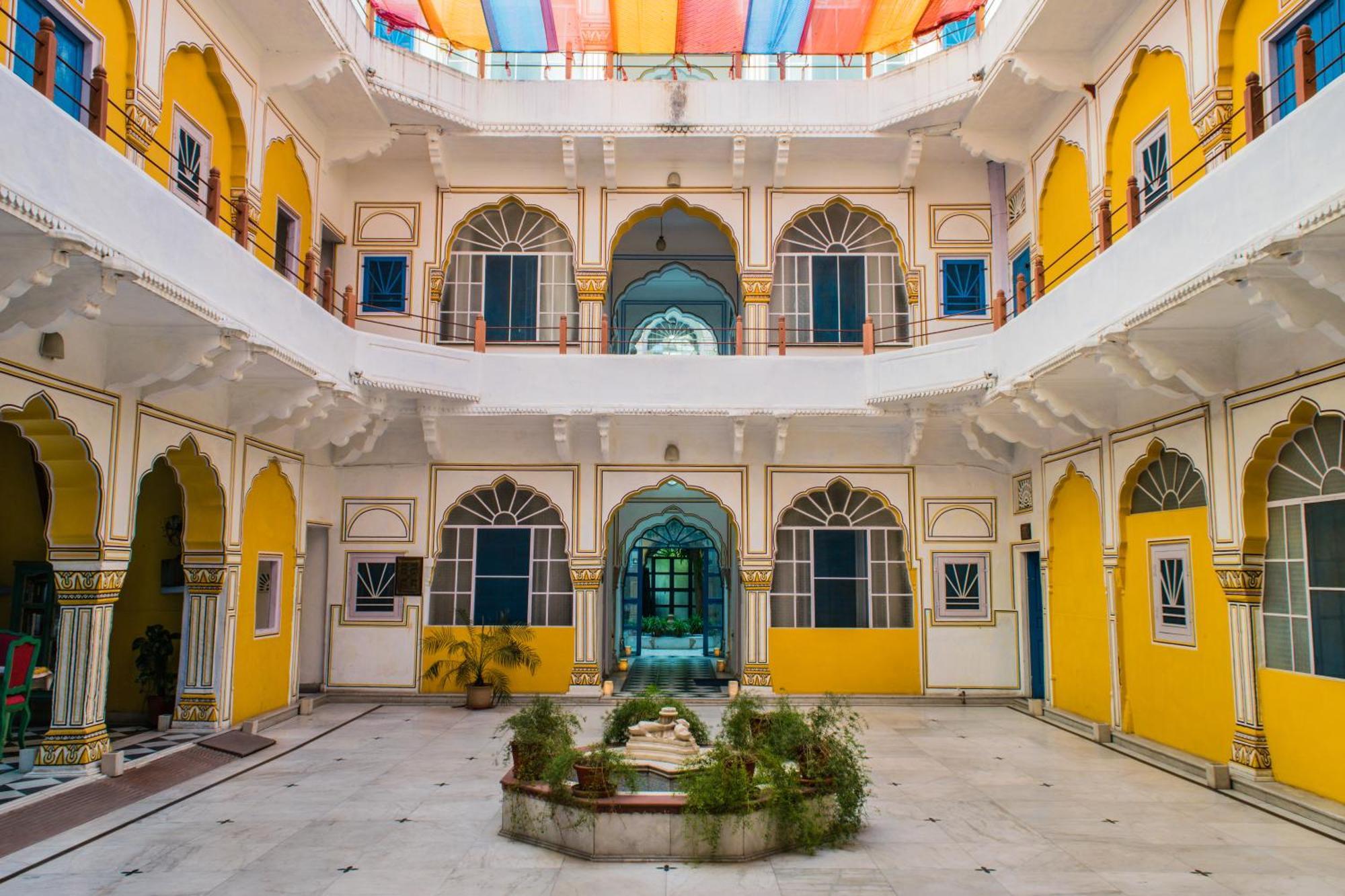 Diggi Palace - A City Center Hidden Heritage Gem Jaipur Exteriör bild